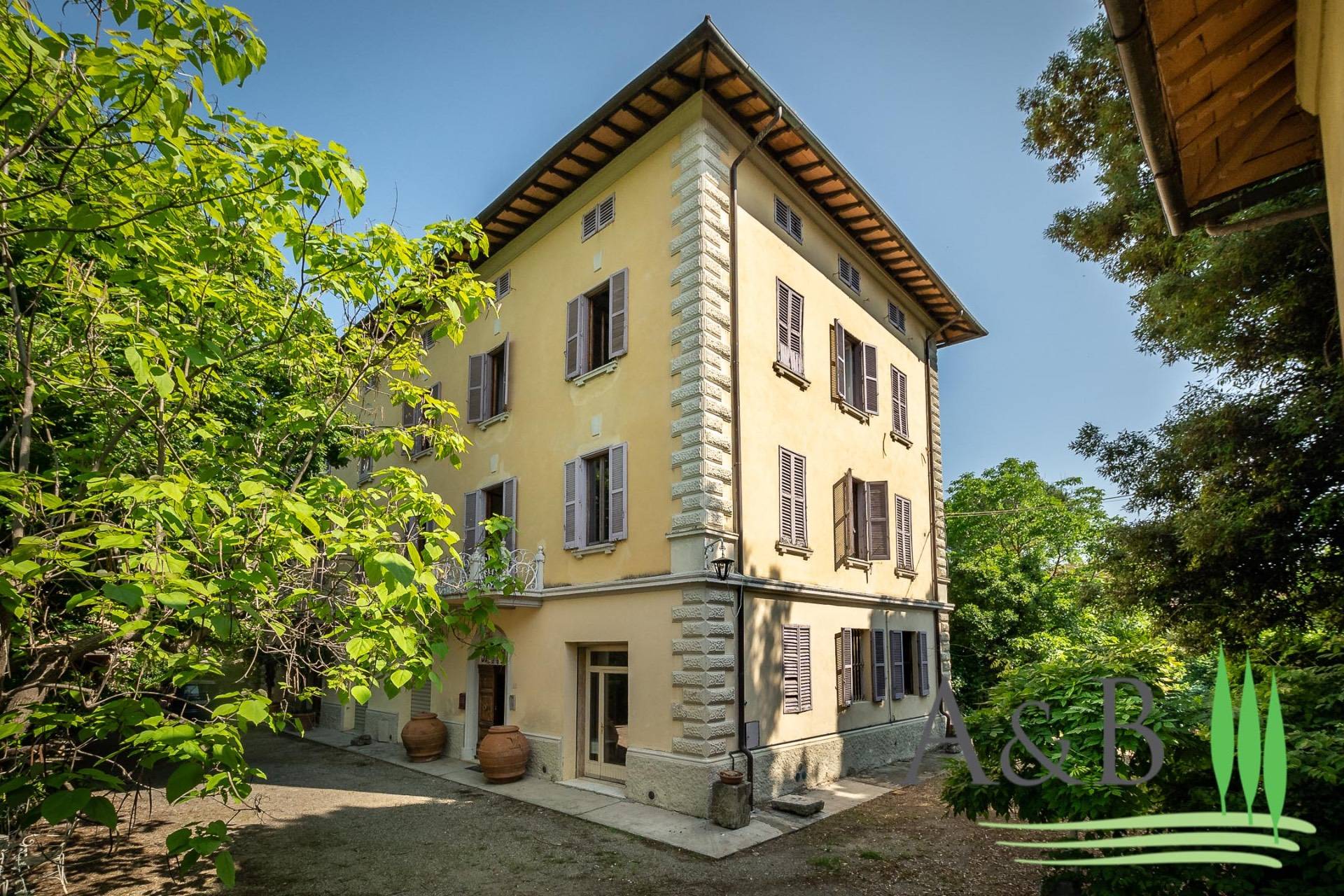 Villa unifamigliare di 370 mq a Cetona