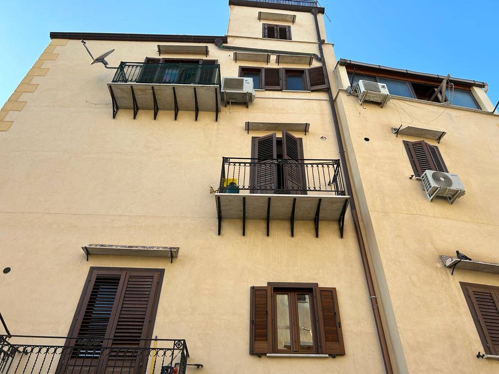 Appartamento di 85 mq a Palermo