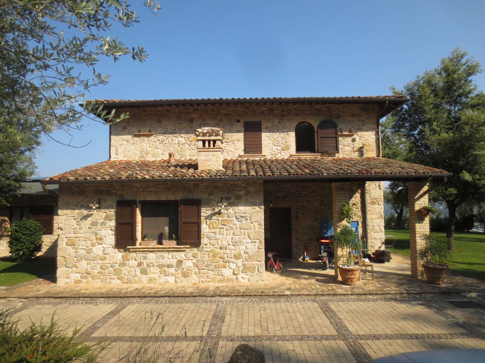 Villa unifamigliare di 450 mq a Ascoli Piceno