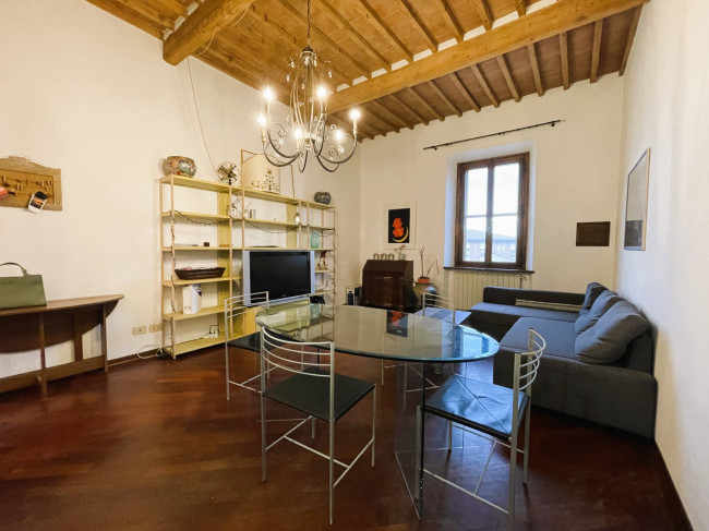 Appartamento in Affitto a Pisa
