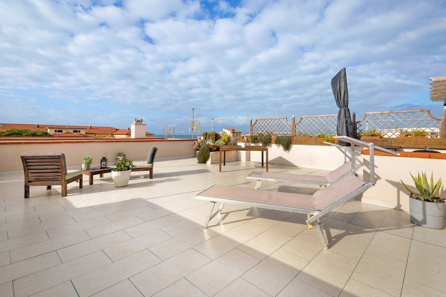 Appartamento in Vendita a Pisa