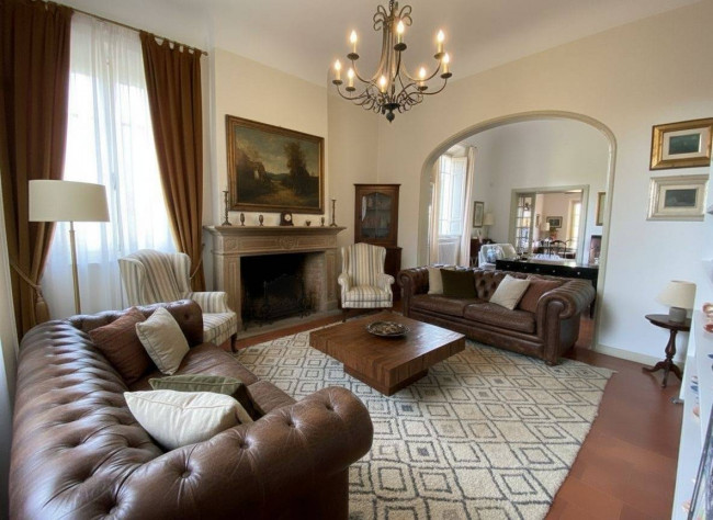 Bifamiliare in Vendita a Pisa