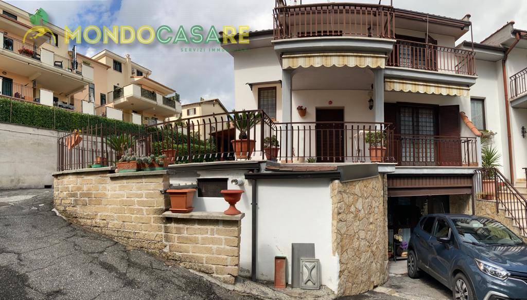 Villa MENTANA vendita    Mondocasare Monterotondo Centro