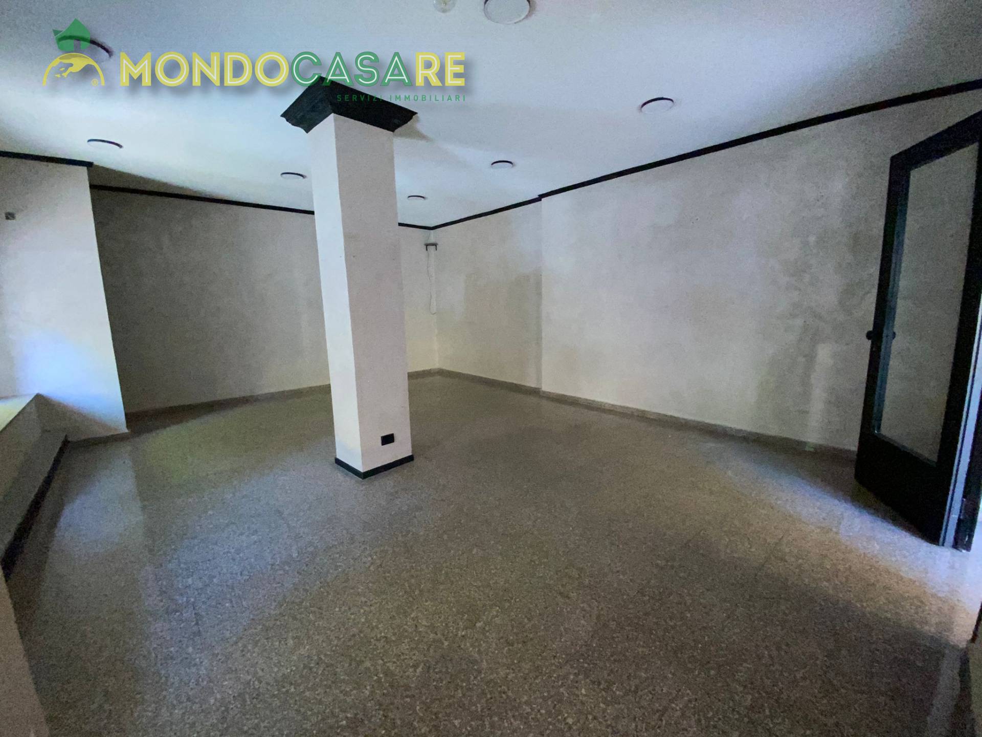 Fondo commerciale in affitto a Monterotondo (RM)