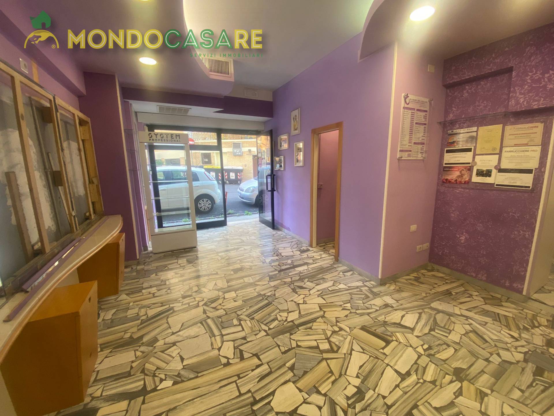 Fondo commerciale in vendita a Monterotondo (RM)