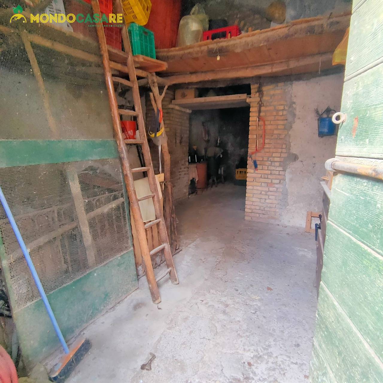 Magazzino in vendita a Palombara Sabina (RM)
