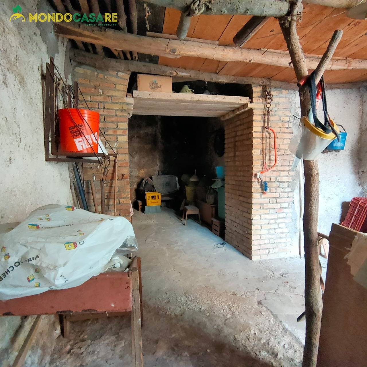 Magazzino in vendita a Palombara Sabina (RM)