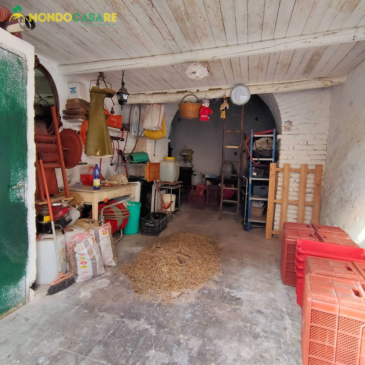 Magazzino in vendita a Palombara Sabina (RM)