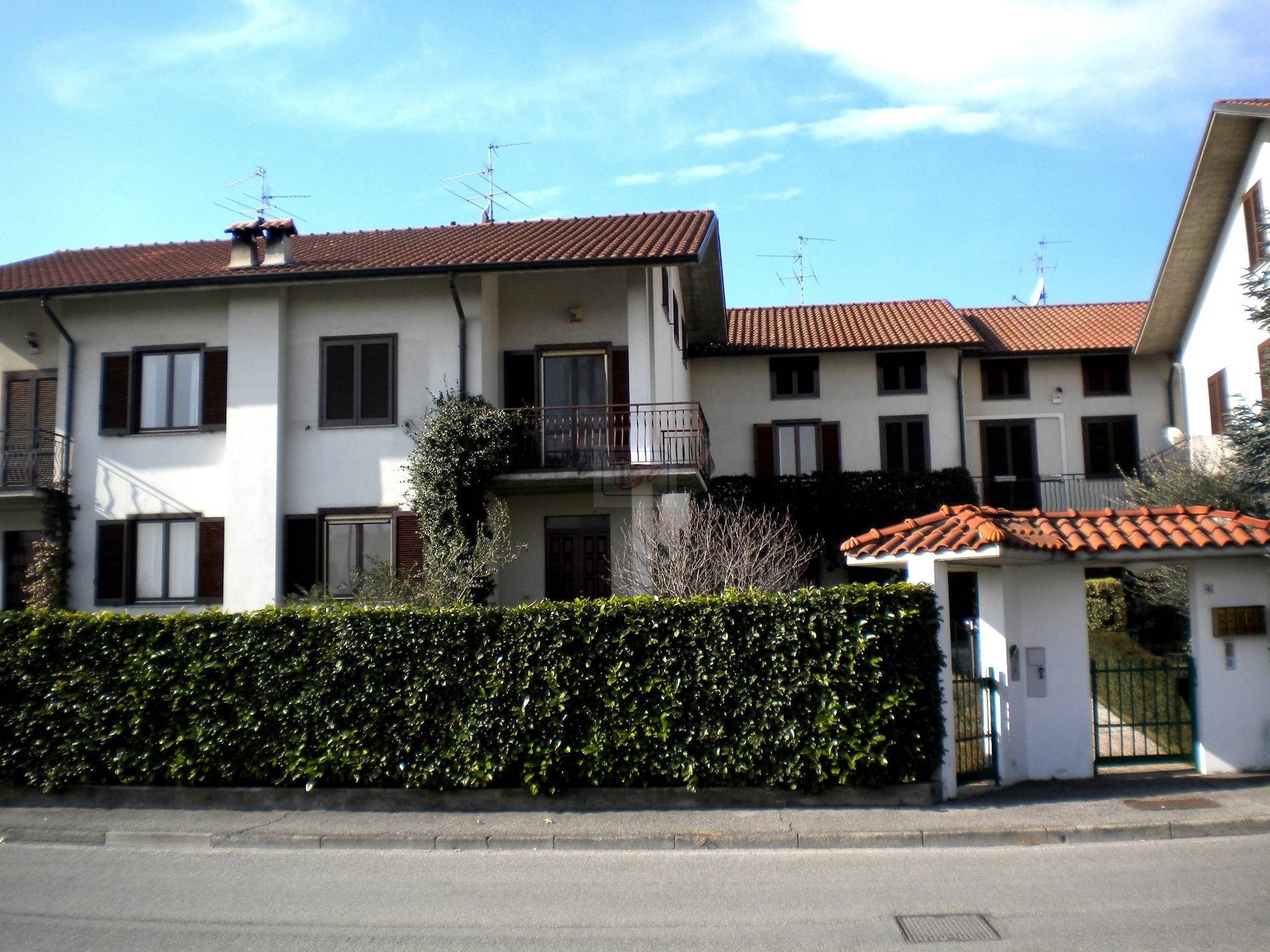 Villa CAPRIATE SAN GERVASIO vendita    ImmobilGo