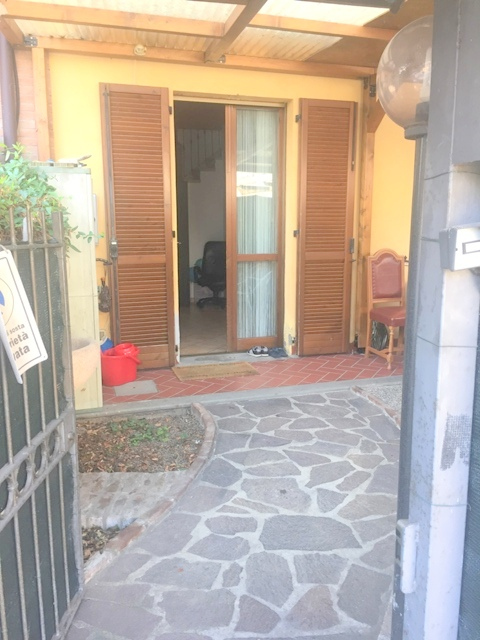 Villa Unifamiliare - Indipendente CAPRIATE SAN GERVASIO vendita    ImmobilGo