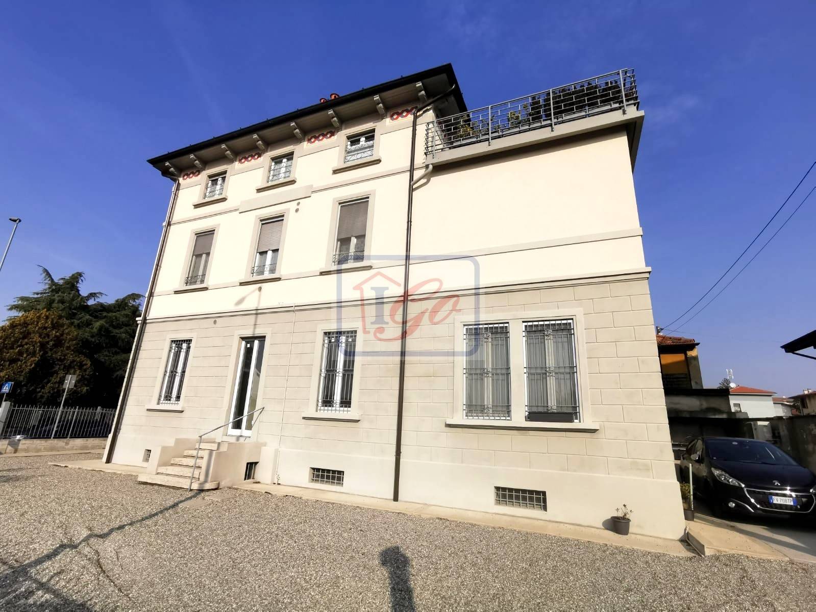 Villa in vendita a Capriate San Gervasio (BG)