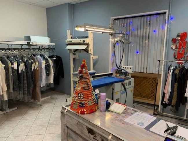 Attività commerciale in vendita a Osio Sotto