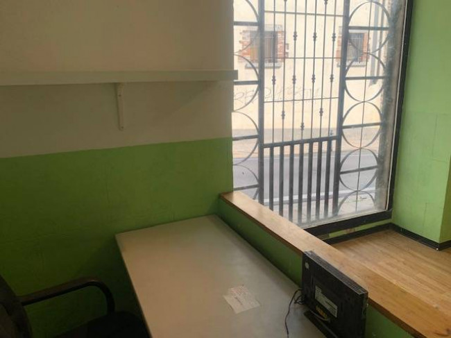 Locale commerciale in vendita a Capriate San Gervasio