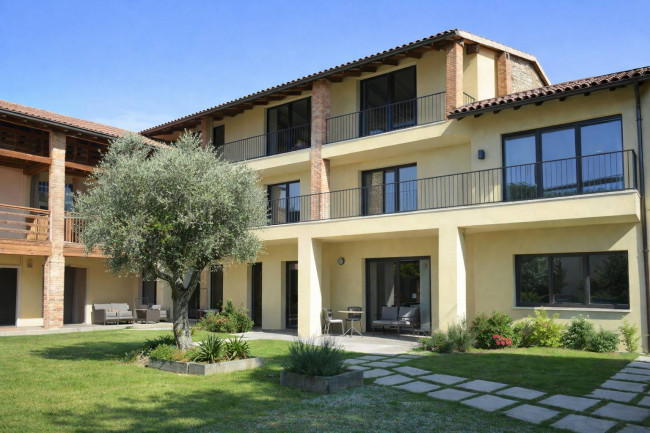 Attico in vendita a Madone