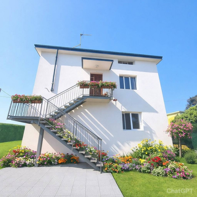 Villa Bifamiliare in vendita a Capriate San Gervasio