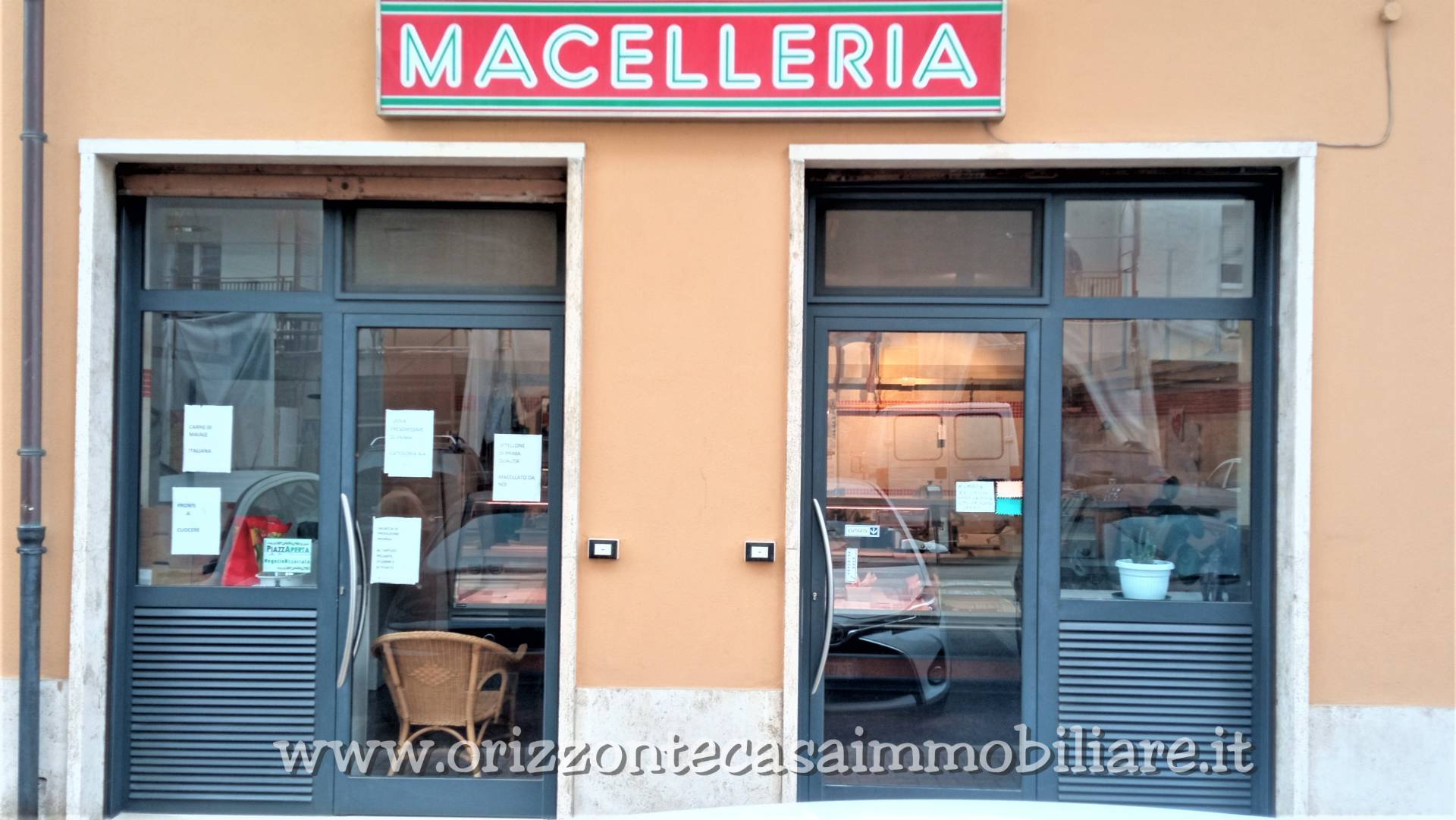 Locale commerciale in Vendita a Ascoli Piceno