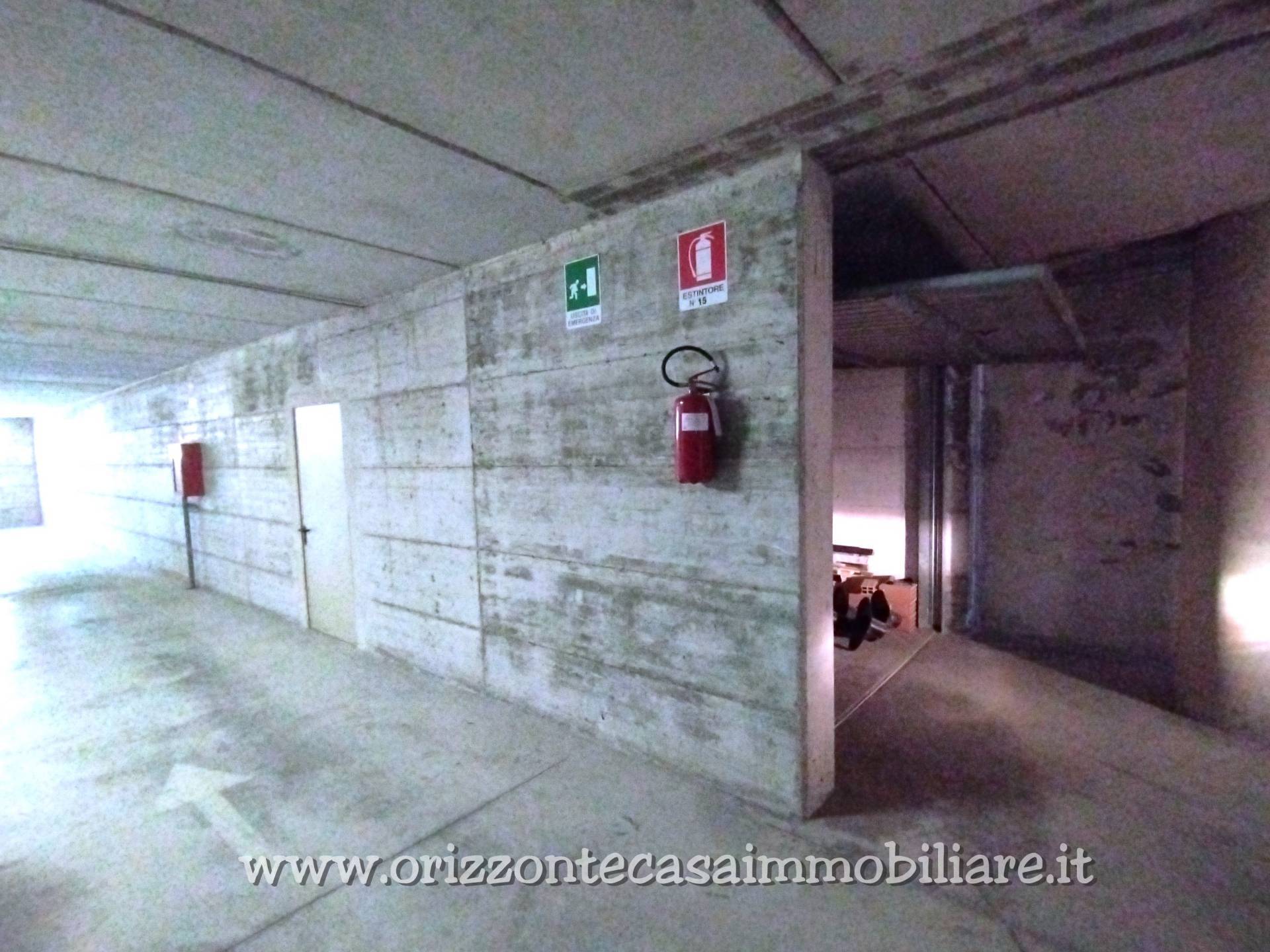 Foto - Garage In Vendita Ascoli Piceno (ap)