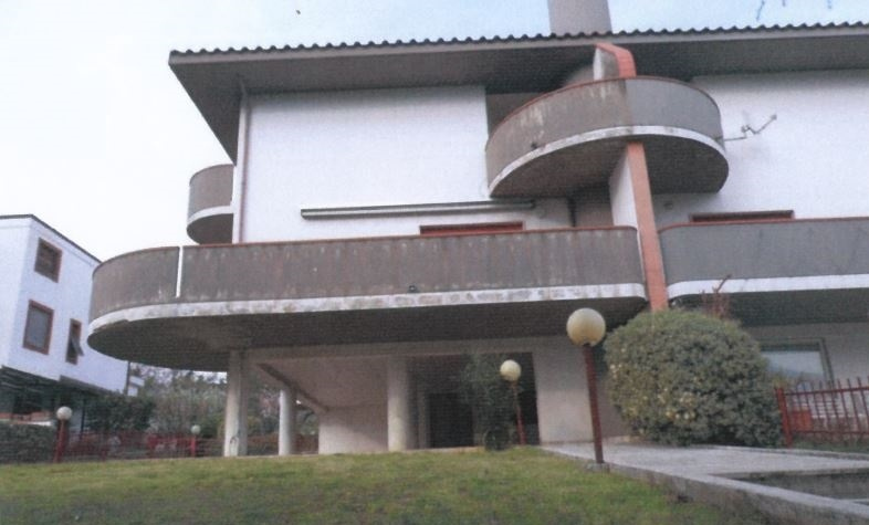 Villa ASCOLI PICENO vendita  Monticelli Alto  Casa In Immobiliare