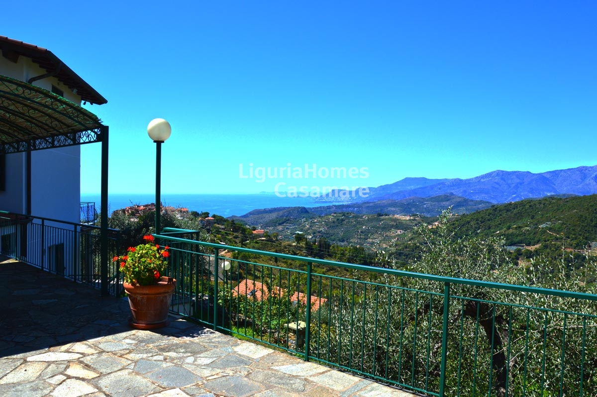 Villa SEBORGA vendita    LiguriaHomes Casamare Bordighera