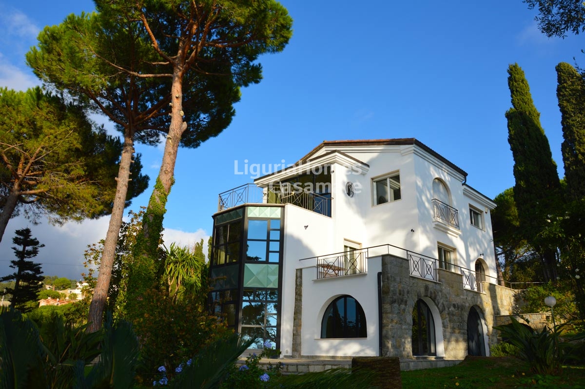 Villa BORDIGHERA vendita    LiguriaHomes Casamare Bordighera