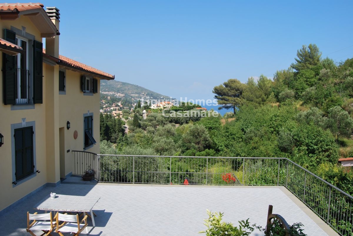 Appartamento ALASSIO vendita    LiguriaHomes Casamare Imperia