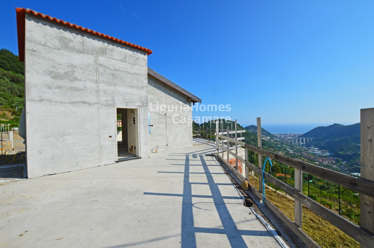 Villa VALLEBONA vendita    LiguriaHomes Casamare Bordighera