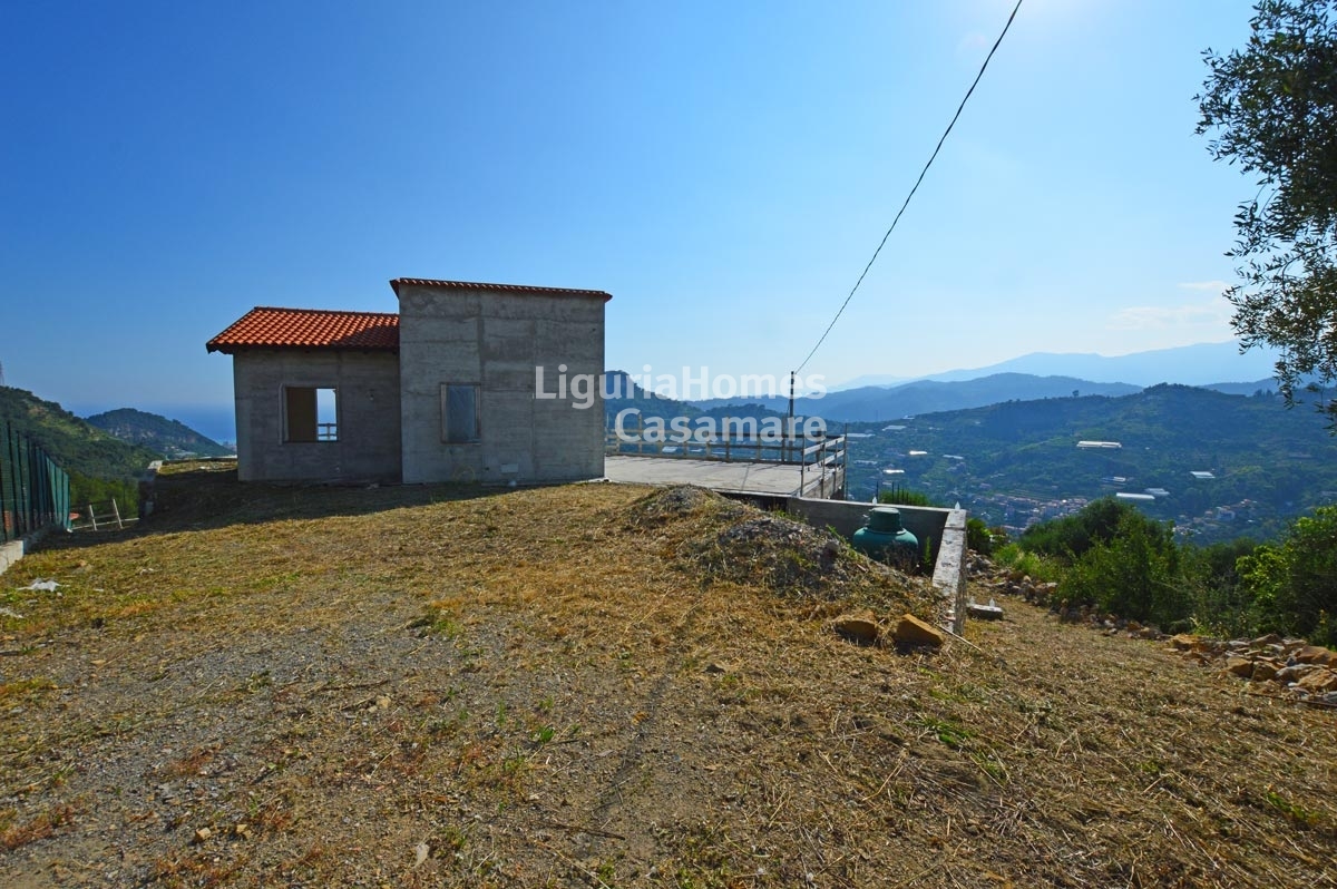 Villa VALLEBONA vendita    LiguriaHomes Casamare Bordighera