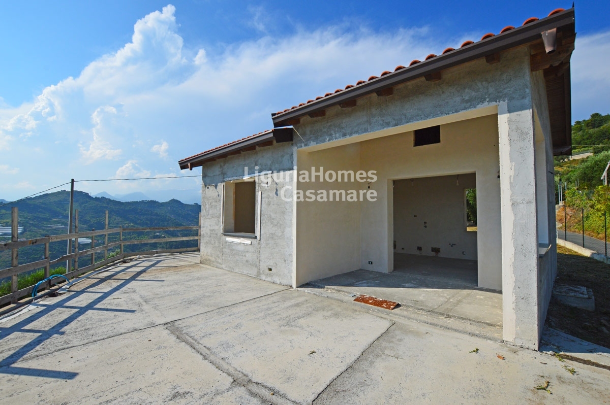 Villa VALLEBONA vendita    LiguriaHomes Casamare Bordighera