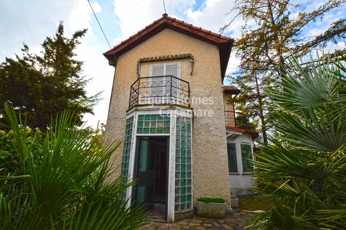 Villa SEBORGA vendita    LiguriaHomes Casamare Bordighera