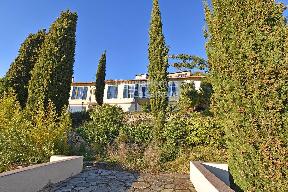 Villa SANREMO vendita    LiguriaHomes Casamare Sanremo