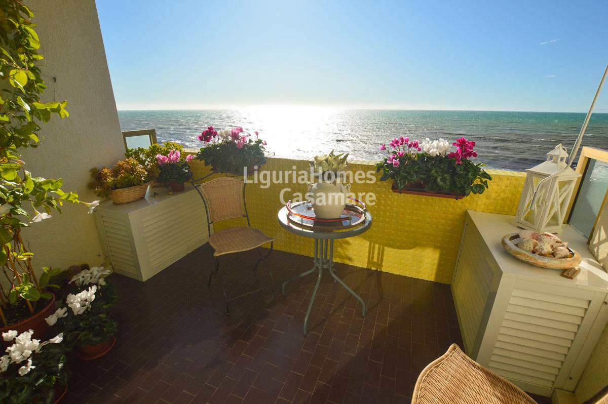 Appartamento VALLECROSIA vendita    LiguriaHomes Casamare Bordighera