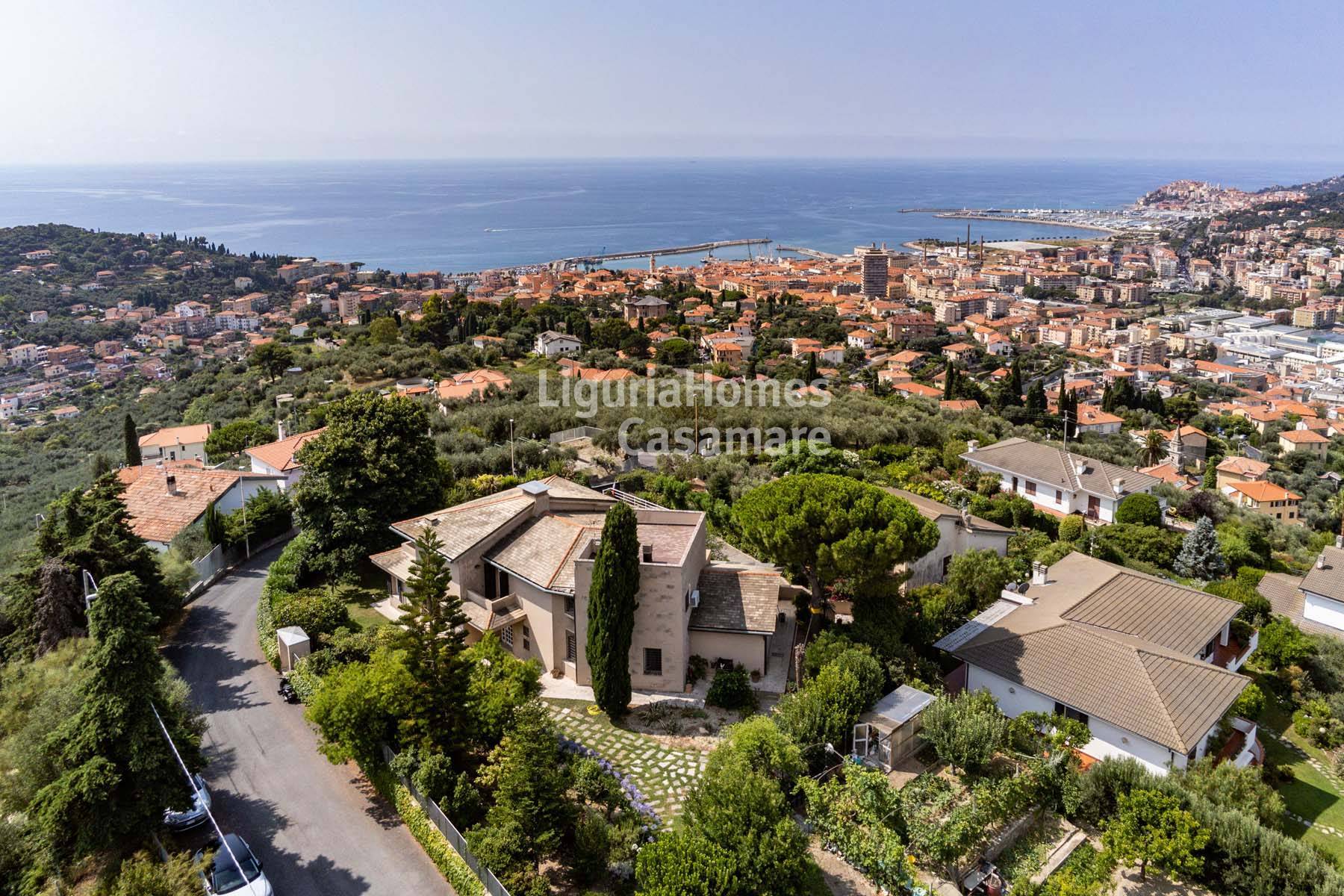 Villa IMPERIA vendita    LiguriaHomes Casamare Imperia