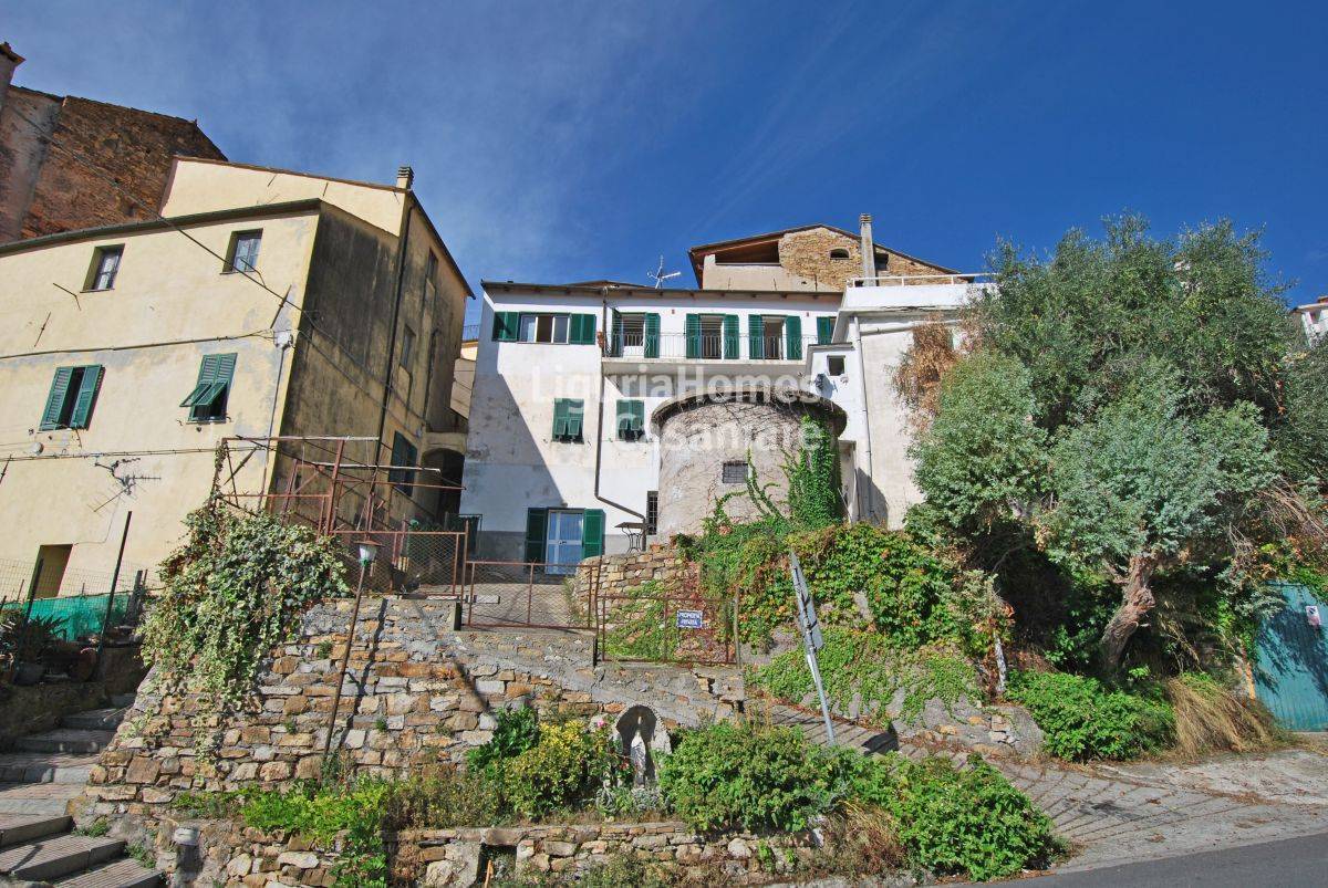  civezza vendita quart:  liguriahomes casamare imperia