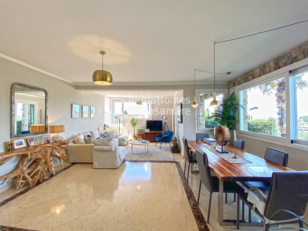 Villa in vendita a Bordighera (IM)