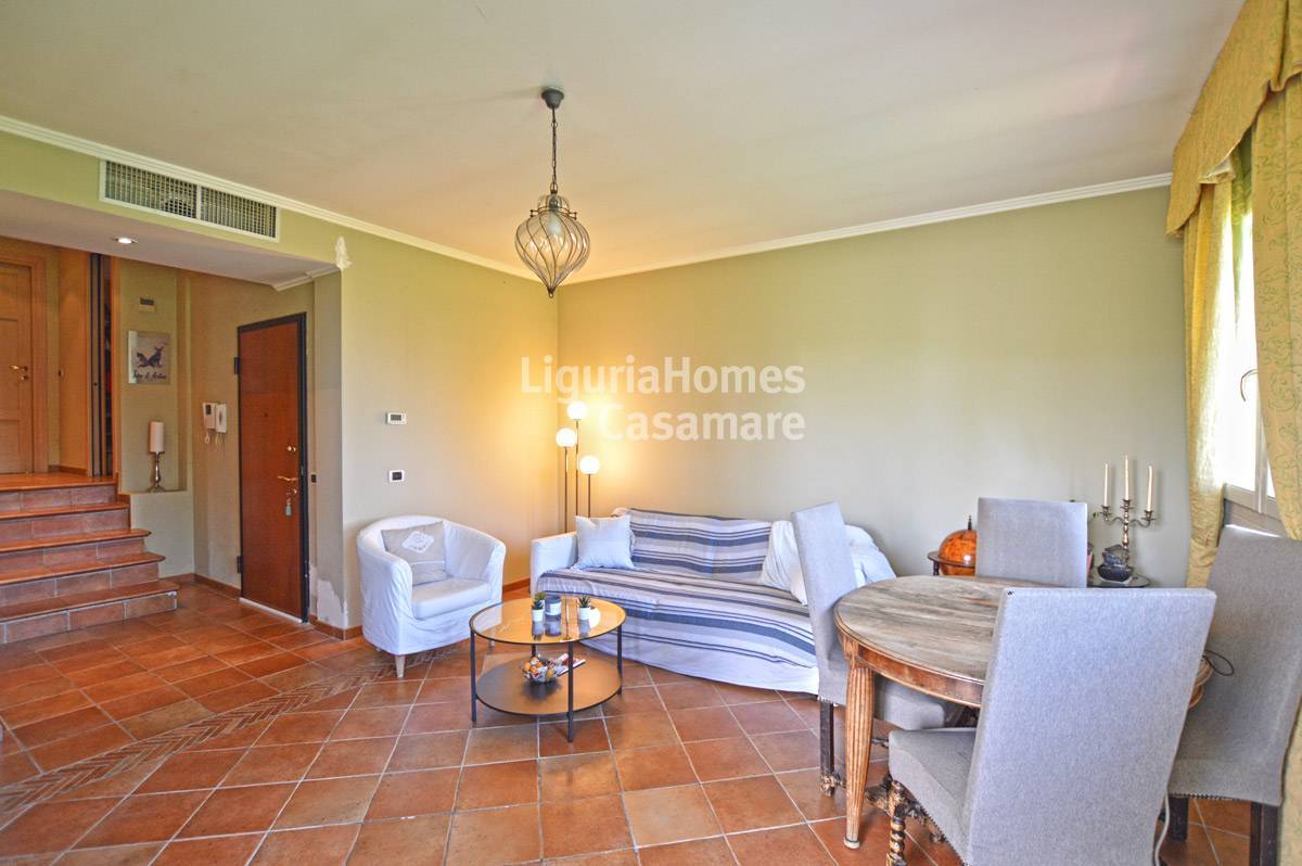 Villa in vendita a Bordighera (IM)