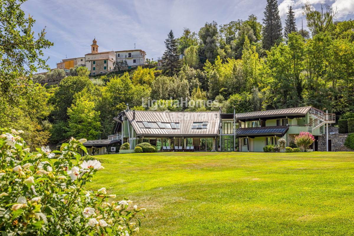Villa in vendita a Borgomaro (IM)