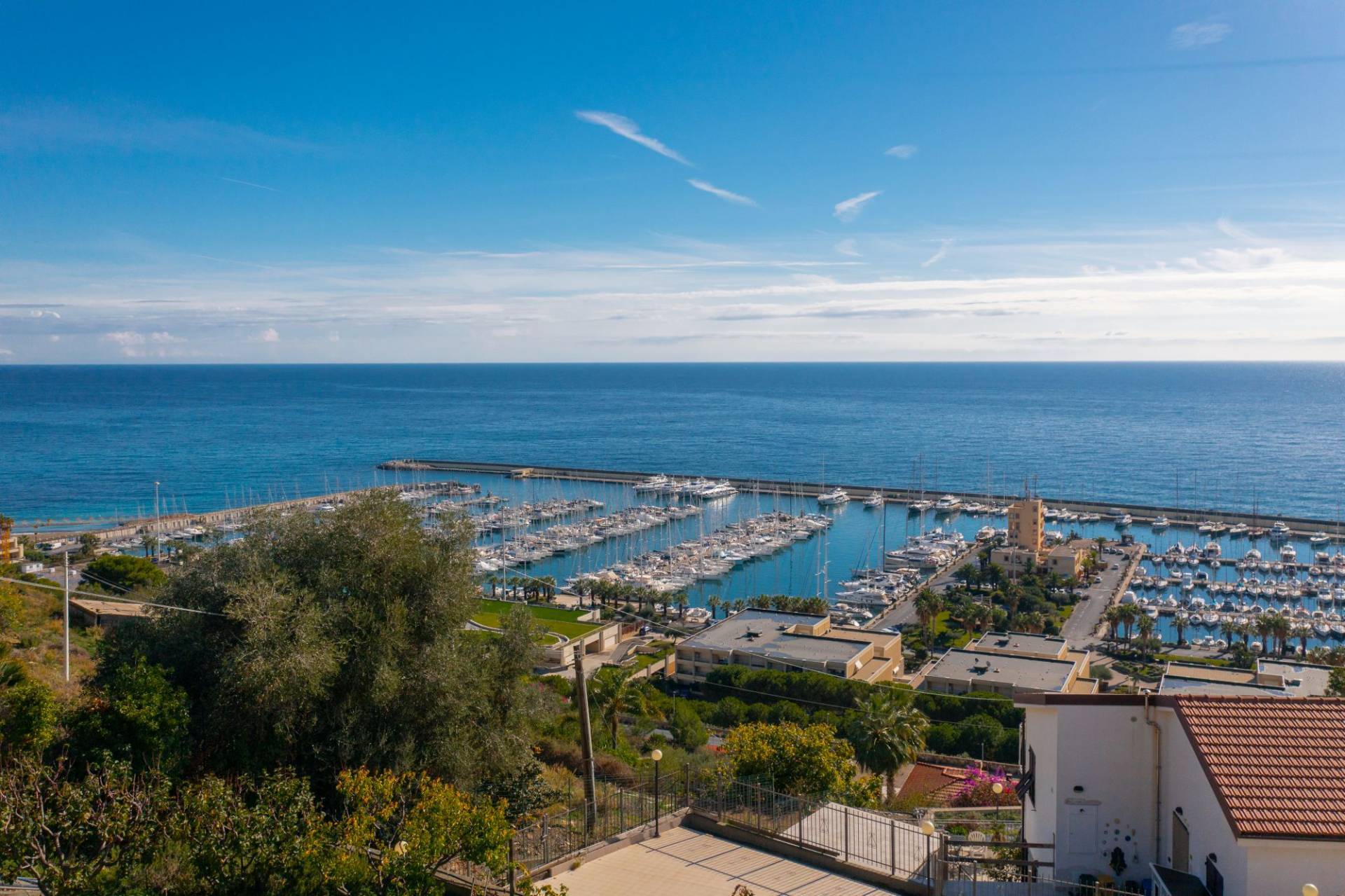 Apartment for sale in recently built modern villa with stunning sea views in Santo Stefano al Mare