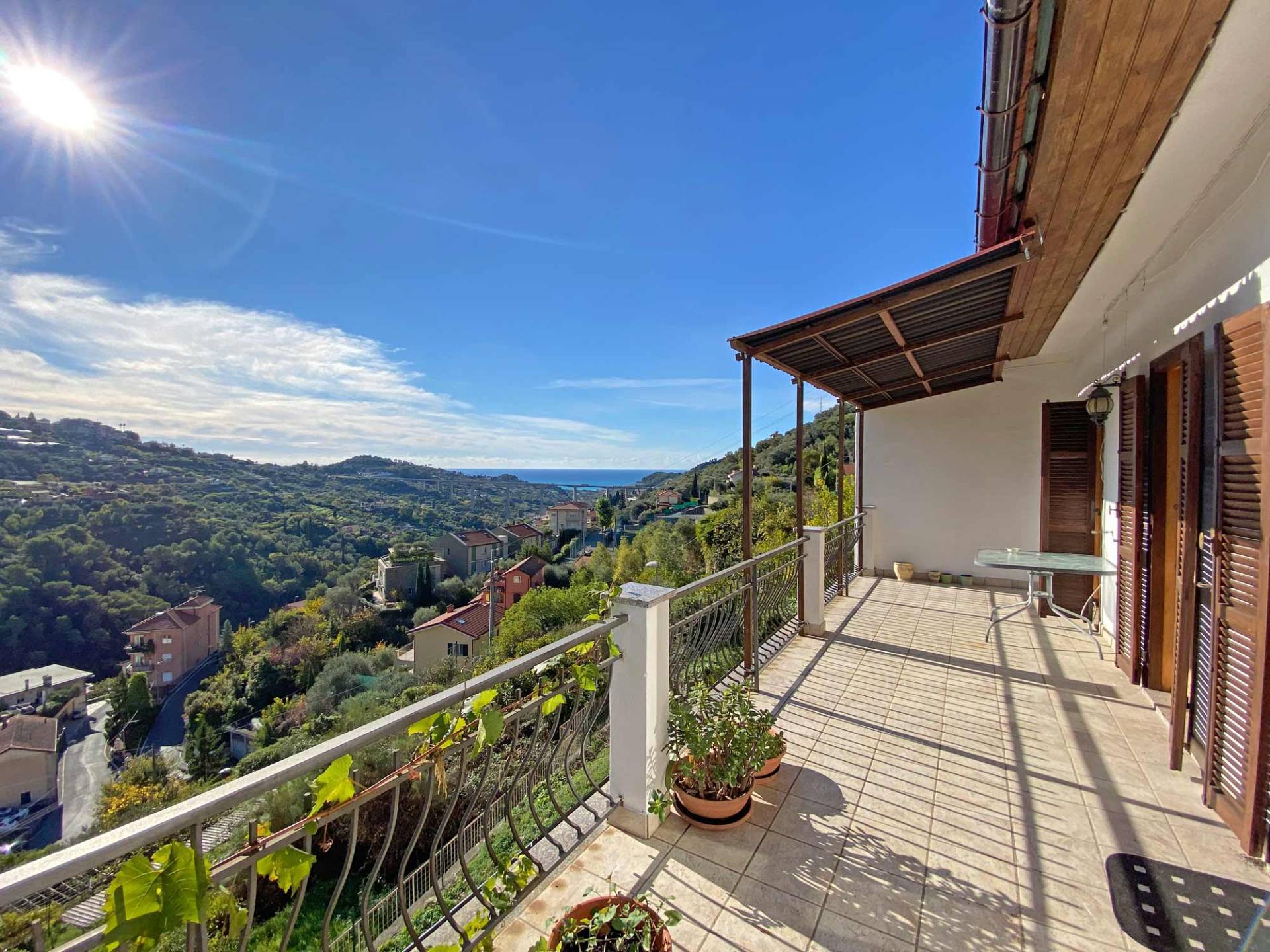 Villa for sale in Vallebona, West Liguria
