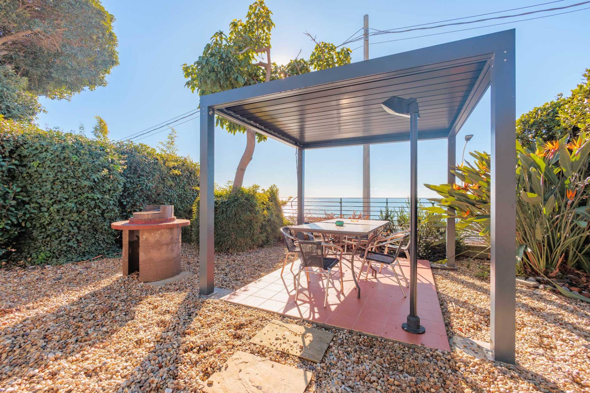 Apartment with sea view garden in Santo Stefano al Mare