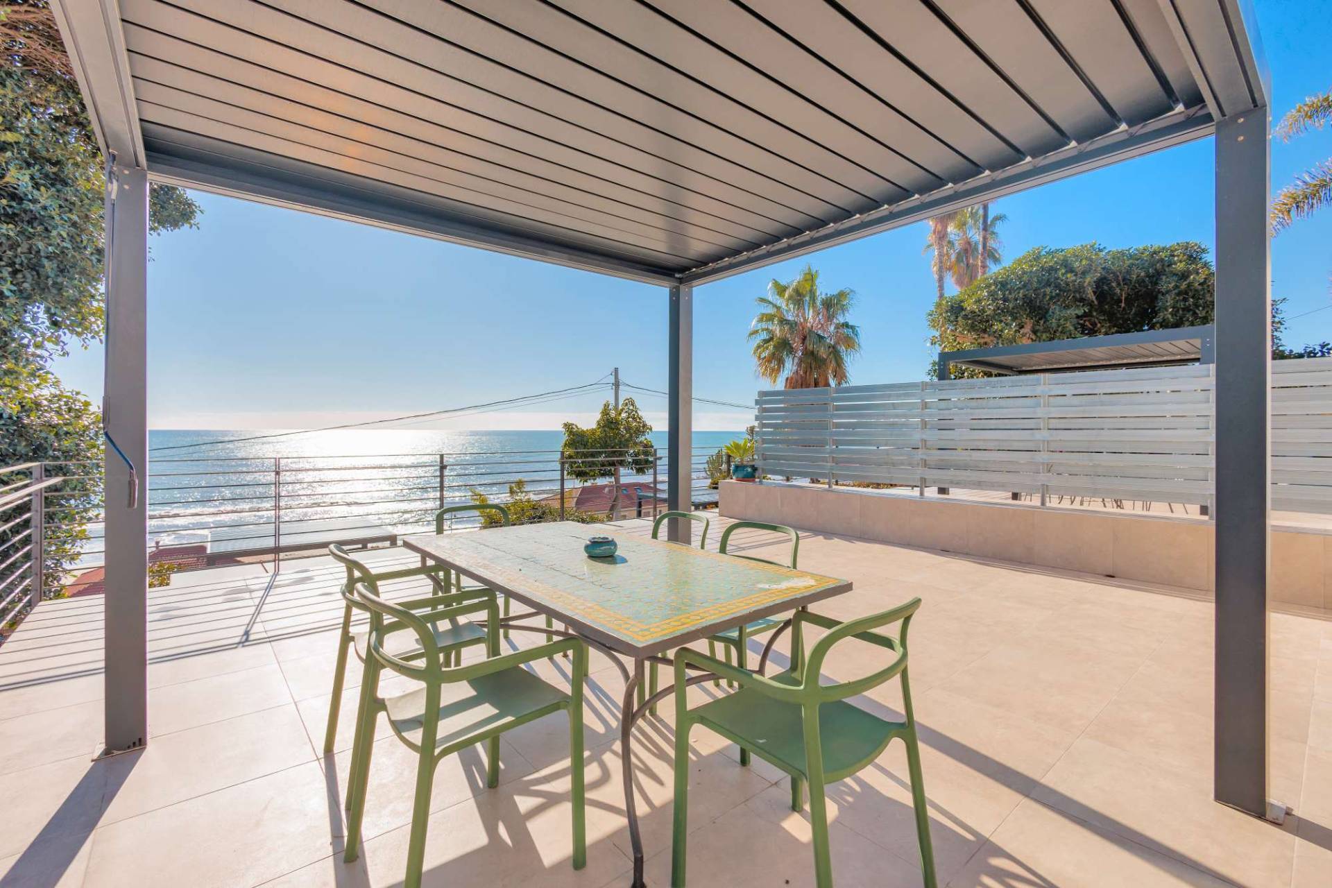 Apartment with large sea view terrace in Santo Stefano al Mare