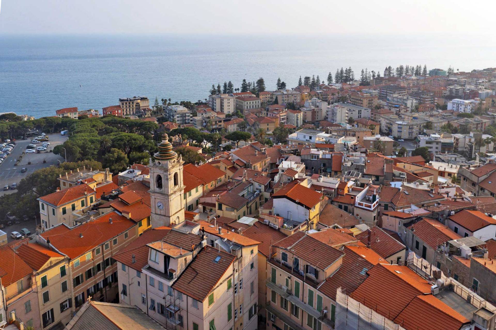 Bordighera Alta, an exclusive penthouse apartment for sale in an elegant, newly built residence on the edge of the picturesque old town