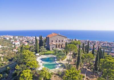 Villa for sale in Bordighera