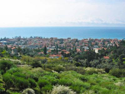 Land plot for sale in Bordighera