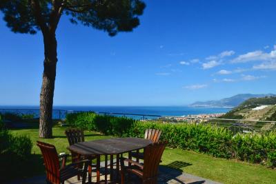 Villen/Häuser zum kaufen in Bordighera