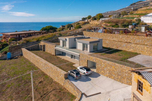 Villa in vendita a Santo Stefano Al Mare (IM)