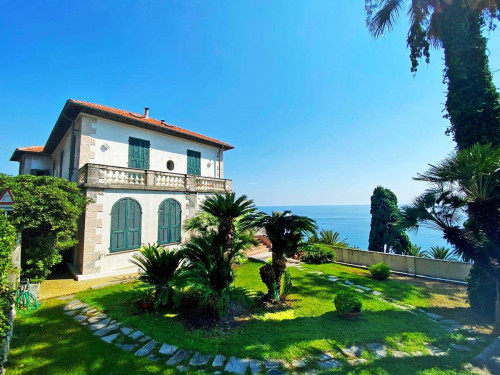 Apartment for sale in Bordighera
