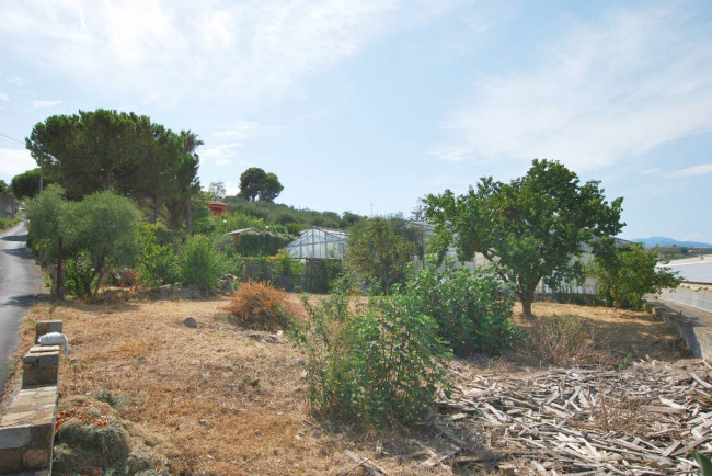 Terreno edificabile in vendita a Santo Stefano Al Mare (IM)