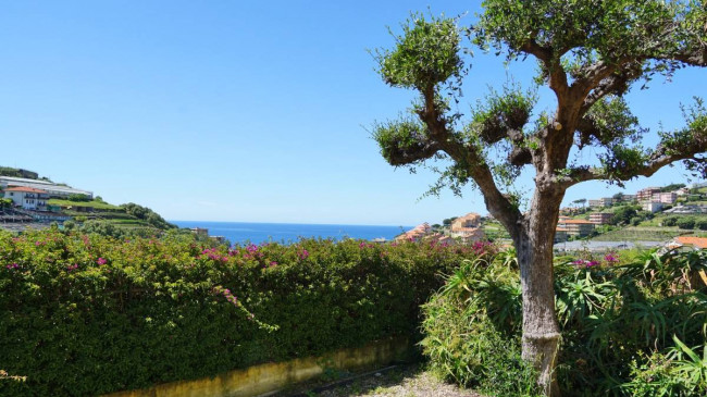 Villa in vendita a Santo Stefano Al Mare (IM)