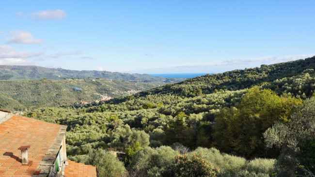 Town House for sale in Dolcedo