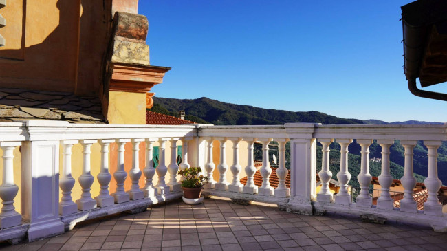 Casa di paese in vendita a Prelà